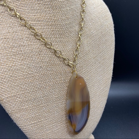 Vintage Tan & Gold Geode Pendant Necklace - Picture 3 of 4